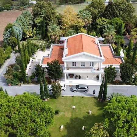 Villa Elena Peraía Екстериор снимка