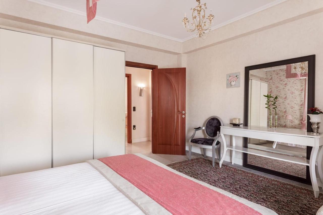 Villa Elena Peraía Екстериор снимка