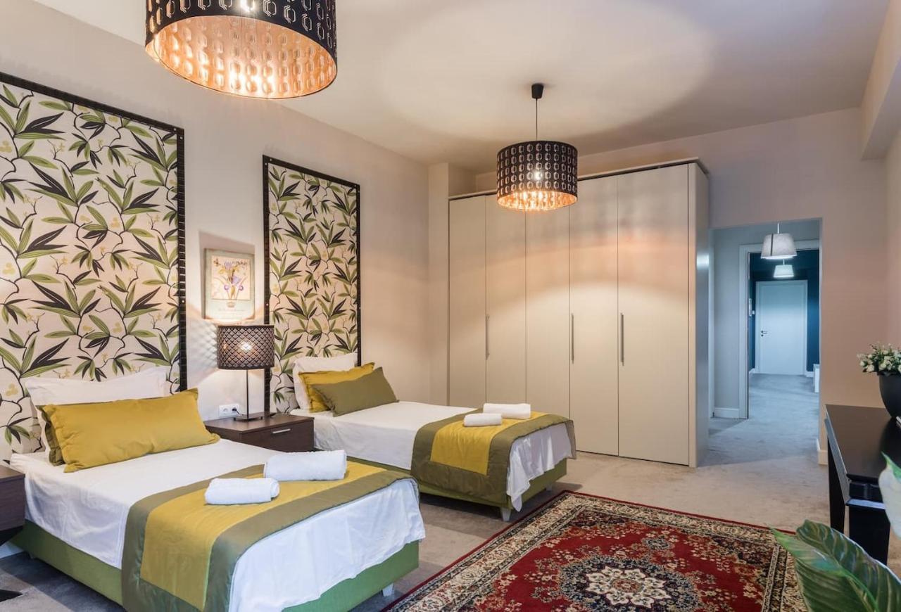 Villa Elena Peraía Екстериор снимка